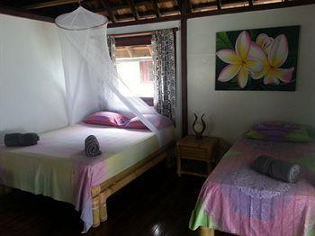Bed And Breakfast Tikehau Luaran gambar